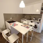Pool Getaway In - Beahost Appartement