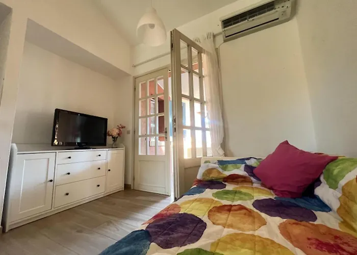 Pool Gateway In - Beahost Апартаменти Бібіоне